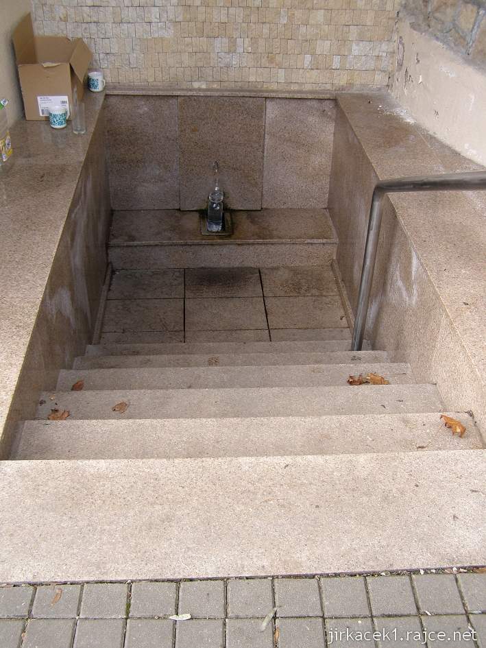 Napajedla - pramen Slanica a bývalé lázně