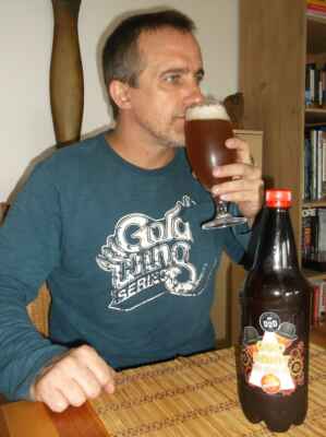 GUD BAJAT 13,5° Hazy Orange APA 5,5% svrchňák z Albrechtického pivovaru (U2D Pub craft beer) - Ječné a pšeničné, ovesné vločky, sladká pomer. kůra, curacao