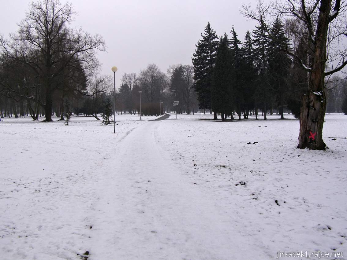Choceň - zámek - park v zimě