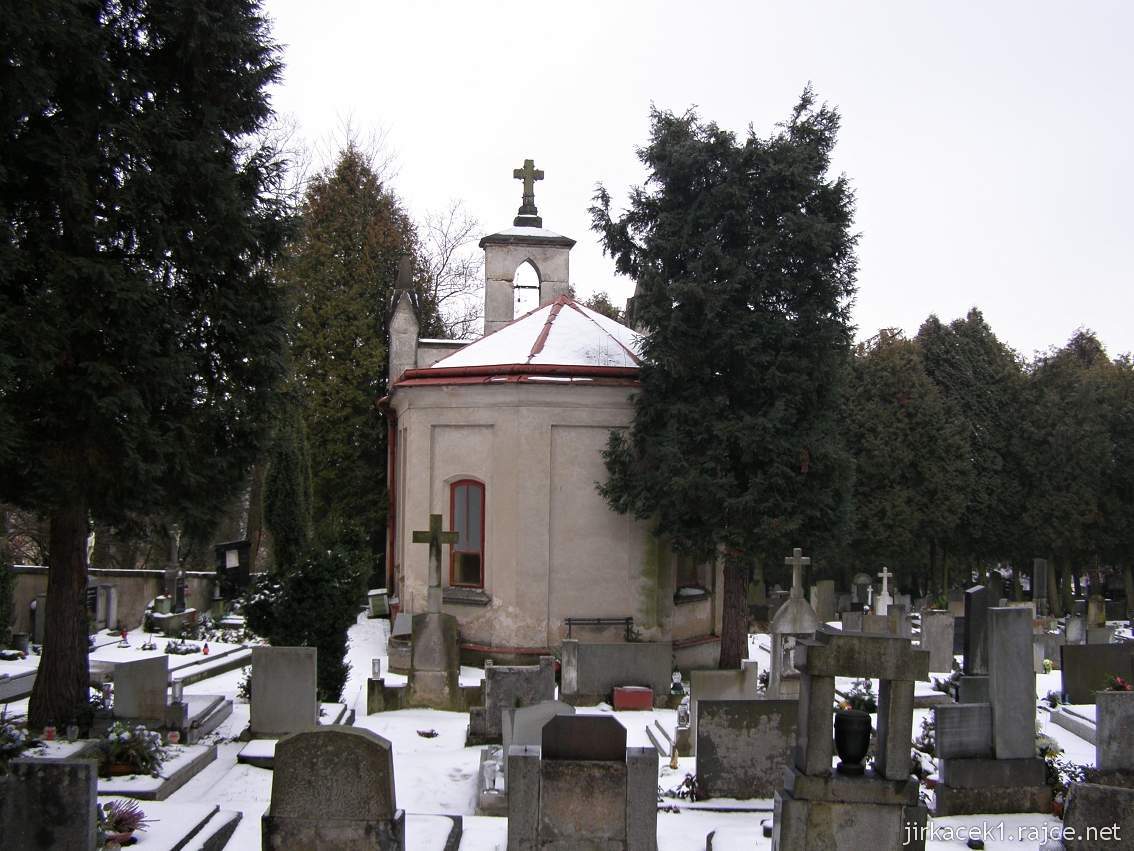 Choceň - hřbitovní kaple sv. Anny - zadní pohled