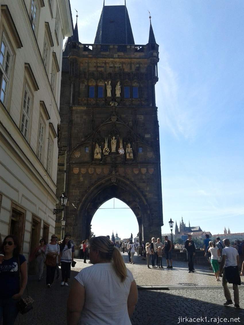 Praha - Staroměstská mostecká věž - pohled z Křížovnického náměstí