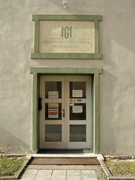 Valašské Meziříčí - Muzeum moravské gobelínové manufaktury - vchod do muzea