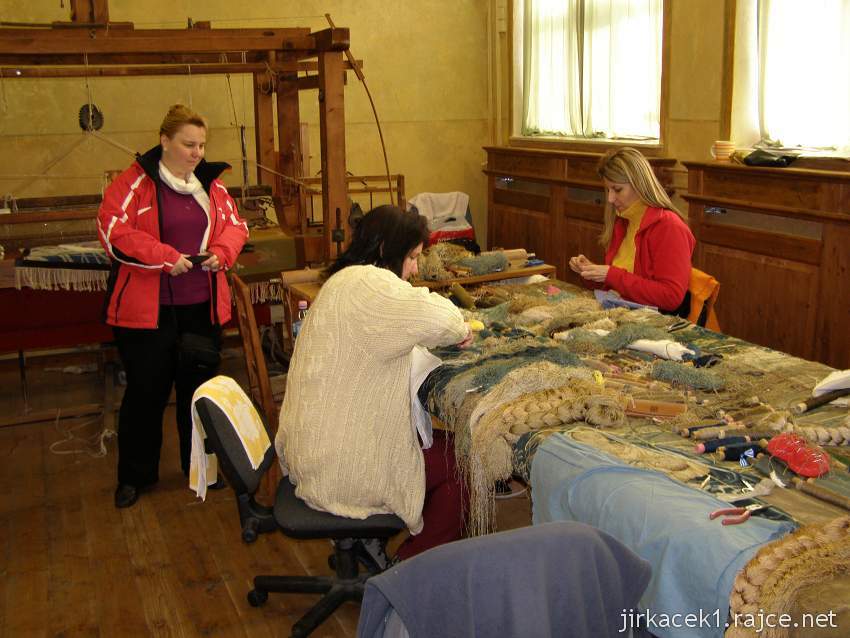 Valašské Meziříčí - Muzeum moravské gobelínové manufaktury - restaurátorská dílna