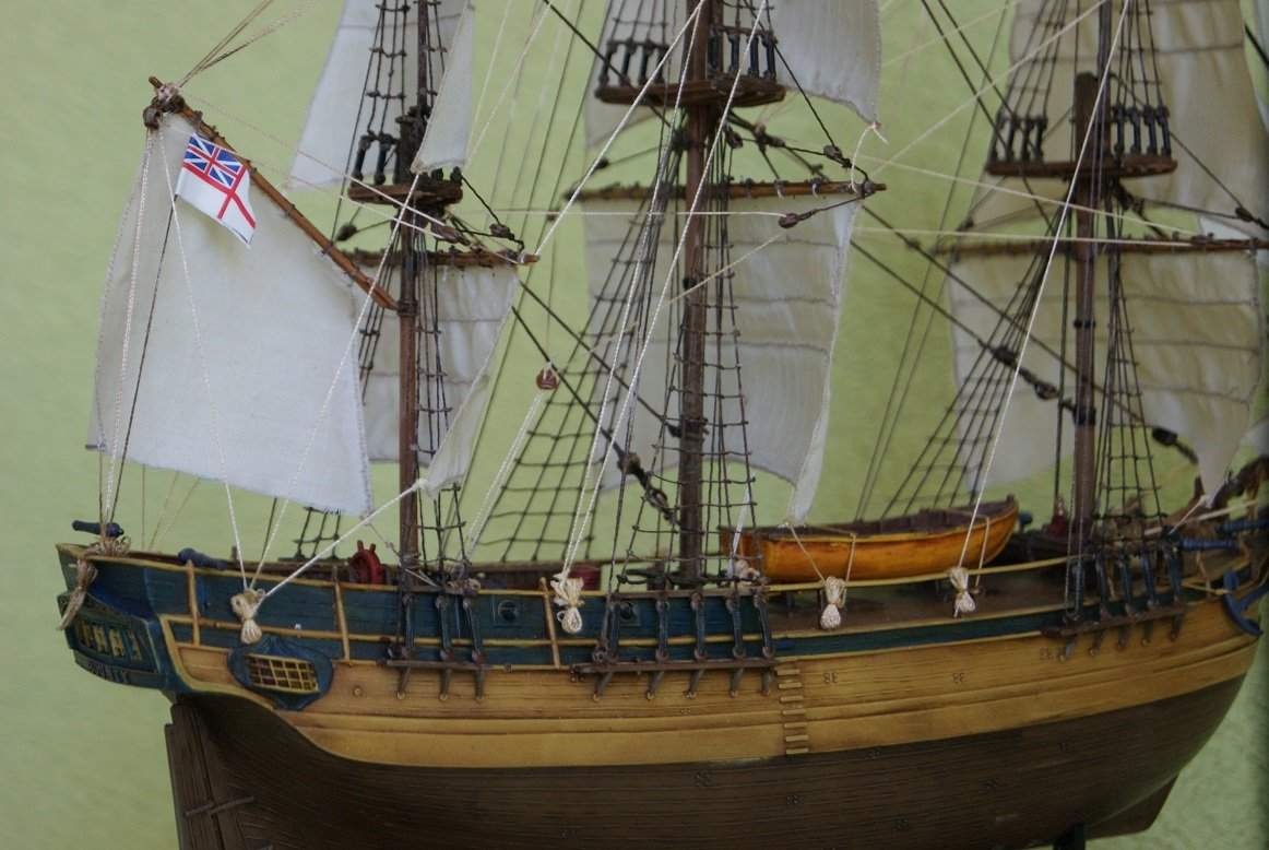 BOUNTY 1/110 Revell International Scale Modeller