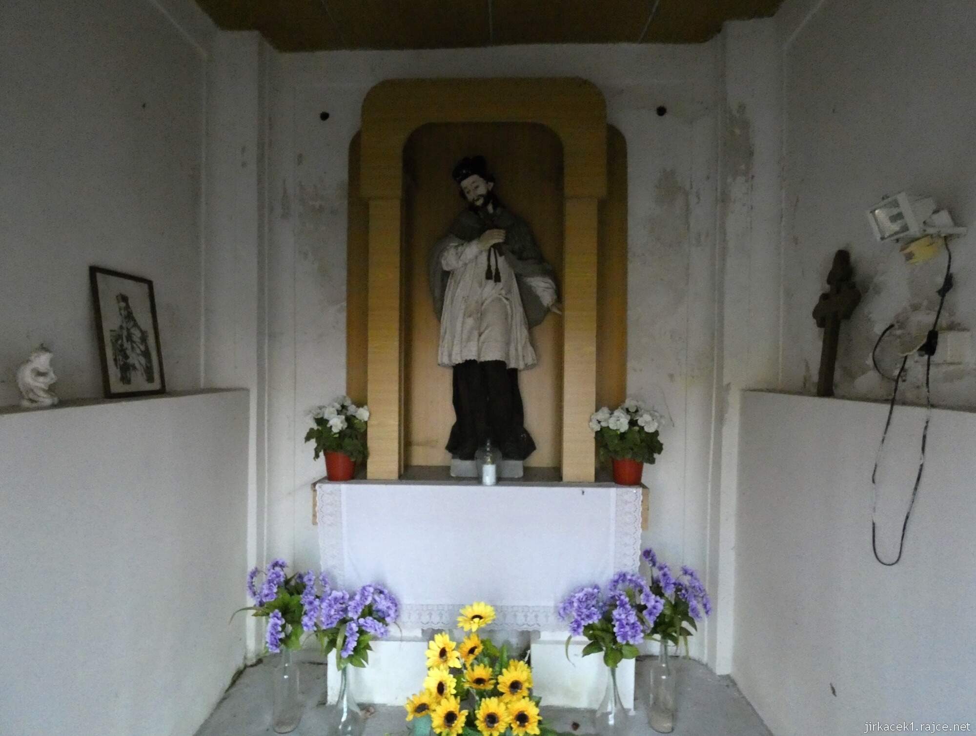 Choryně - kaple sv. Jana Nepomuckého