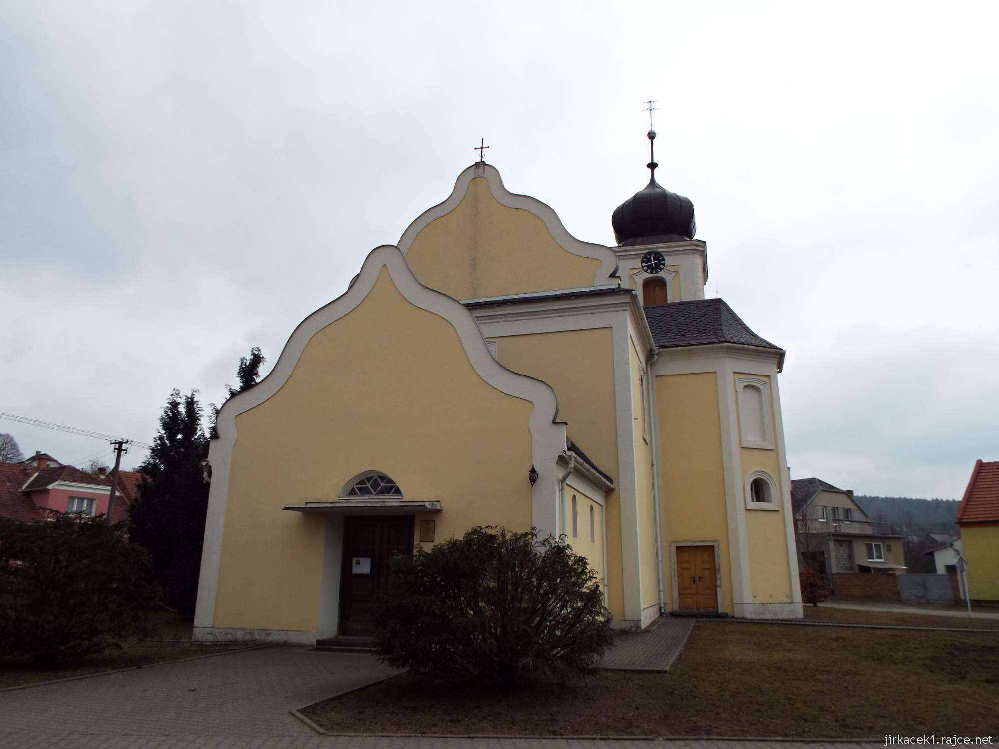 Jaroměřice u Jevíčka - kostel Všech Svatých - čelní pohled