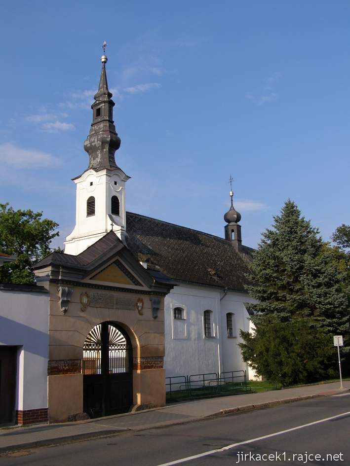 Mohelnice - kostel sv. Stanislava - brána na bývalý hřbitov