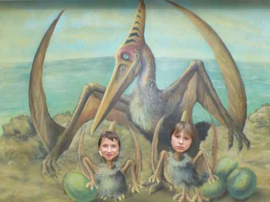 O pohár města Klatov (Klatovy, 28. 6. - 6. 7. 2008) - Na výletě v dinoparku v Plzni
Mláďata tohohle dinosaura se jmenují Robin a David