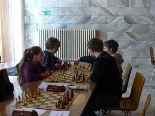 MČR mládeže (Seč , 8. - 15. 3. 2008) - Já, Míša, Štěpán a Nela hrajeme holanďany