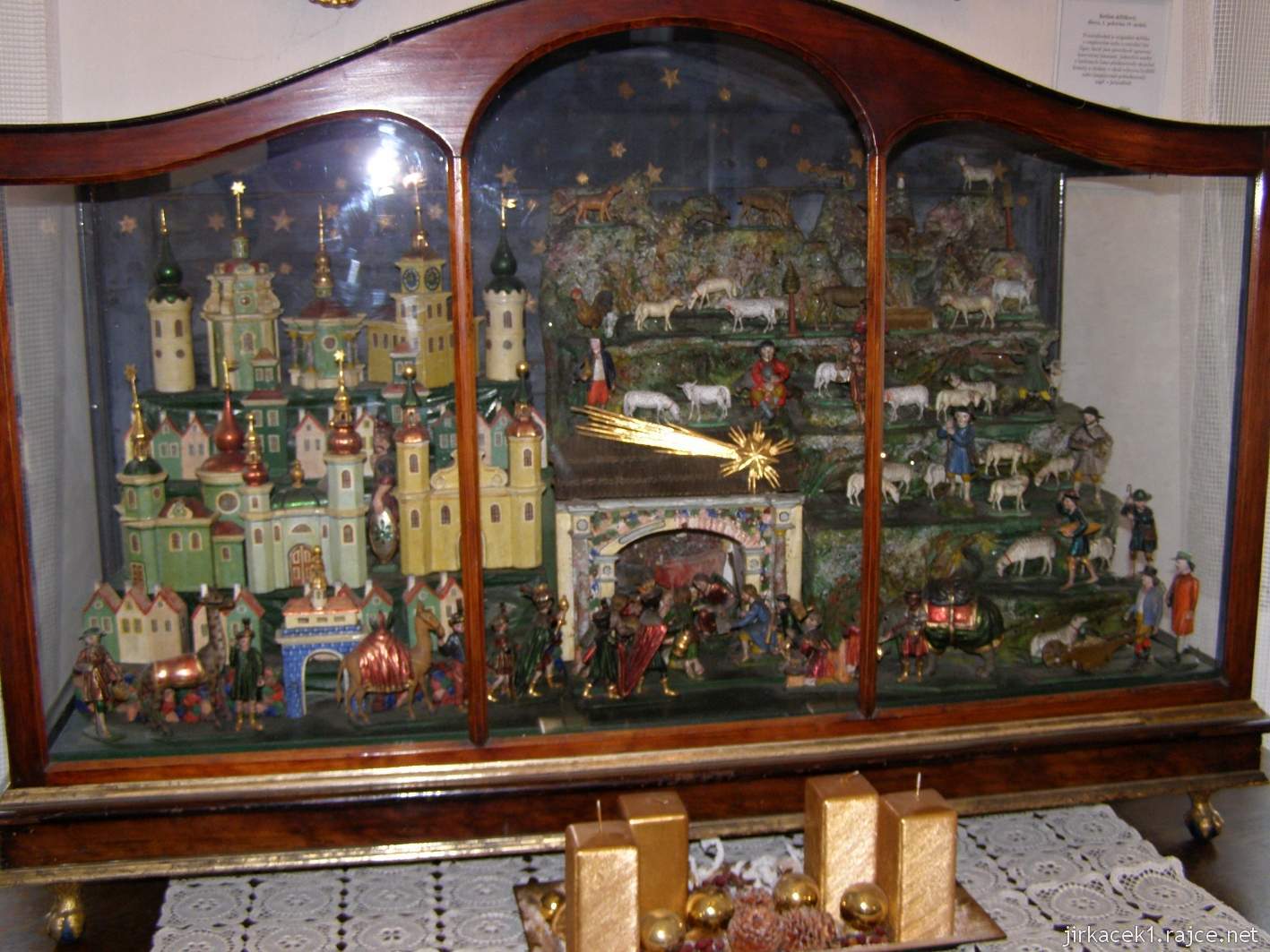 muzeum betlémů Karlštejn - expozice v přízemí