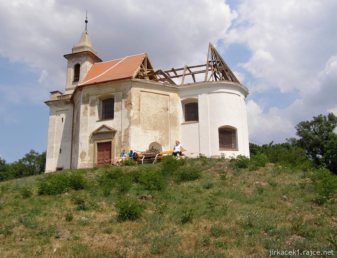 Dolní Kounice - Kaple sv. Antonína - během oprav v roce 2014