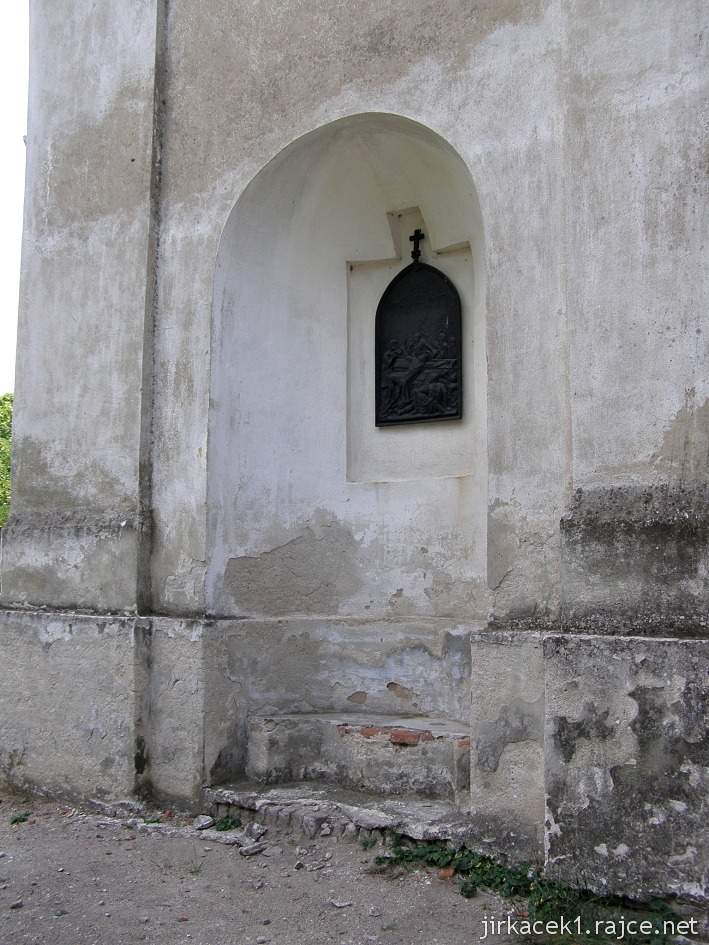 Dolní Kounice - Kaple sv. Antonína - obraz křížové cesty na kapli