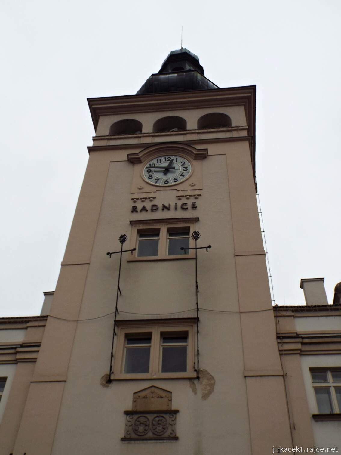 G - Fulnek - Komenského náměstí 07 - radnice