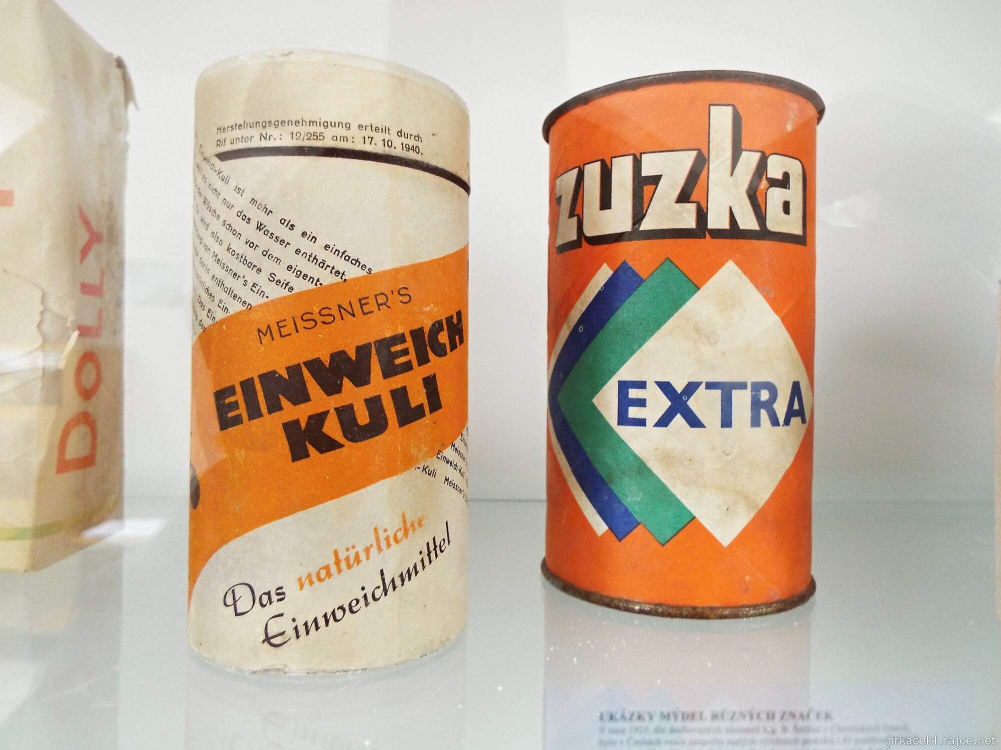 42 - Svitavy - městské muzeum 39 - expozice prací techniky - mýdla