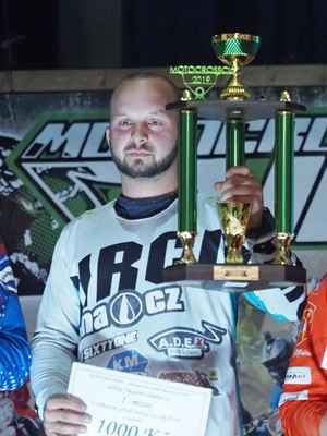 Motocross cup 2019 - vyhlášení - 2.8 1/250 s 4000 OLYMPUS M.40-150mm F2.8 115.00 mm 115.00 mm 
Keywords: sport