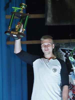 Motocross cup 2019 - vyhlášení - 2.8 1/200 s 6400 OLYMPUS M.40-150mm F2.8 100.00 mm 100.00 mm 
Keywords: sport