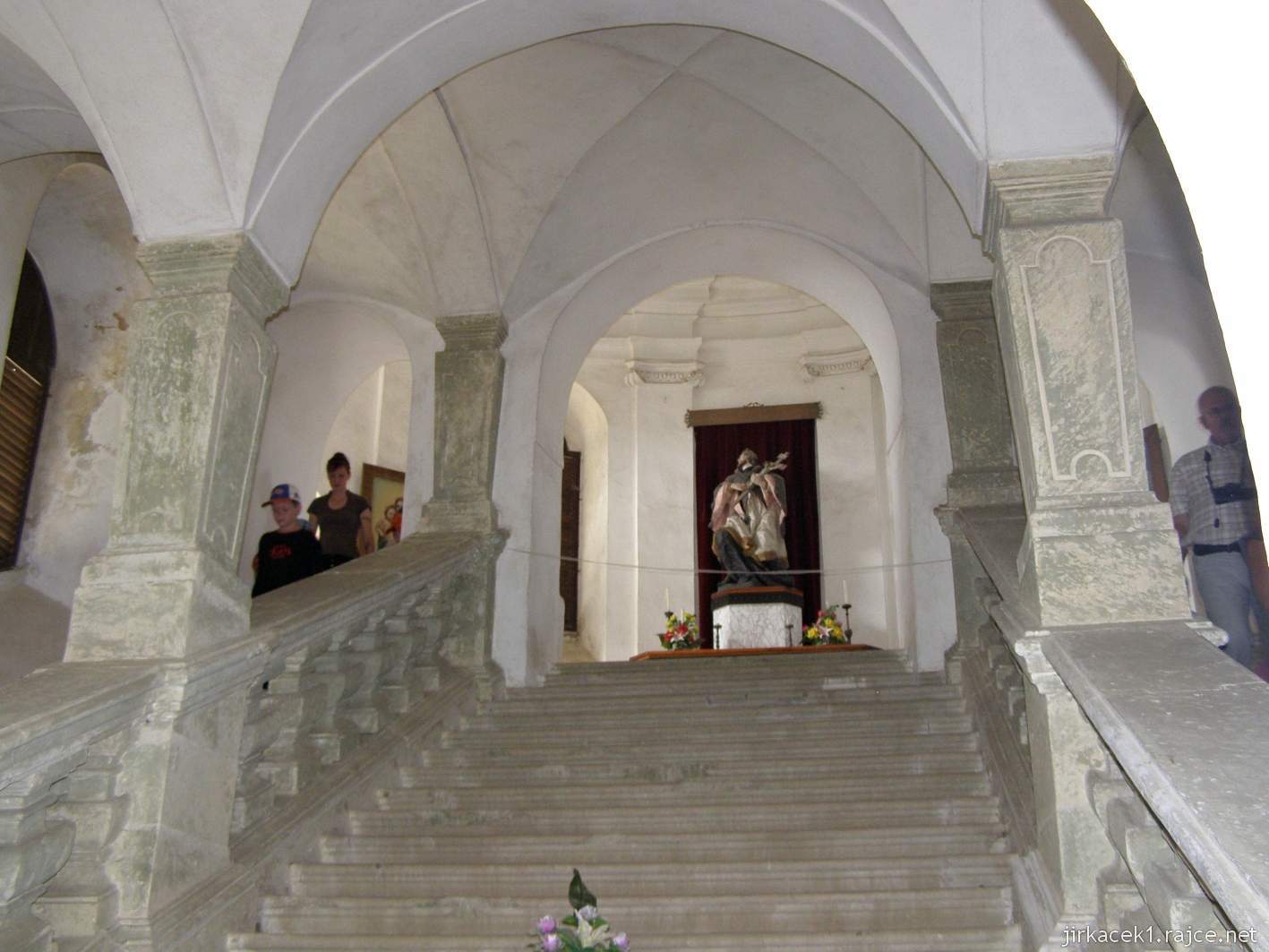 hrad Potštejn 57 - interiér kaple Svatých schodů