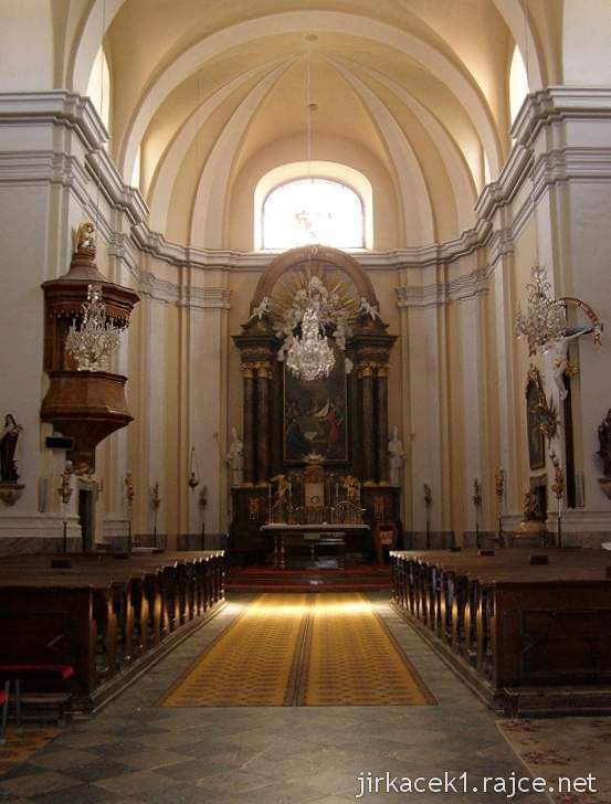 Pozořice - kostel Nanebevzetí Panny Marie - interiér