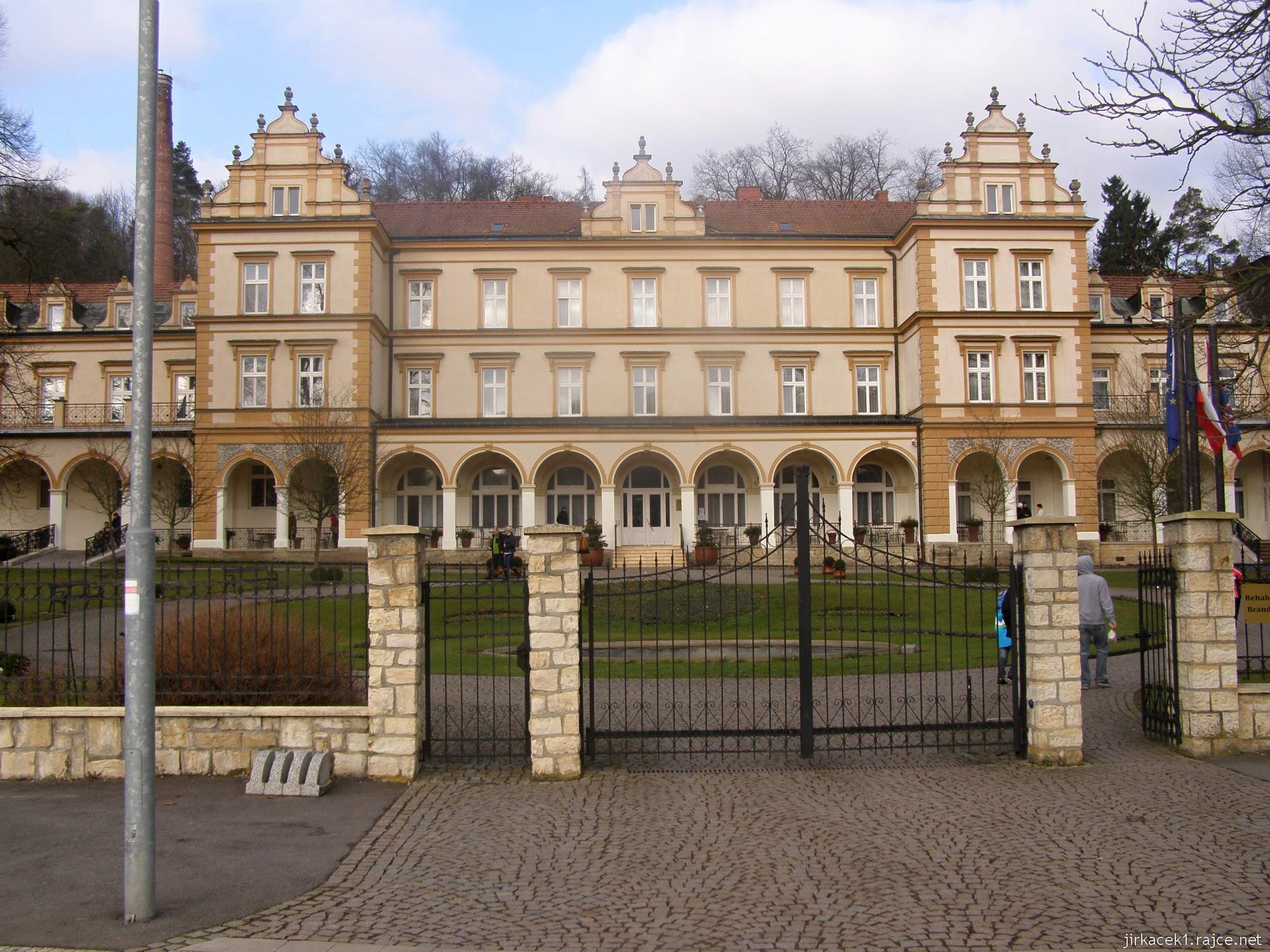 Brandýs - bývalé lázně a rehabilitační ústav