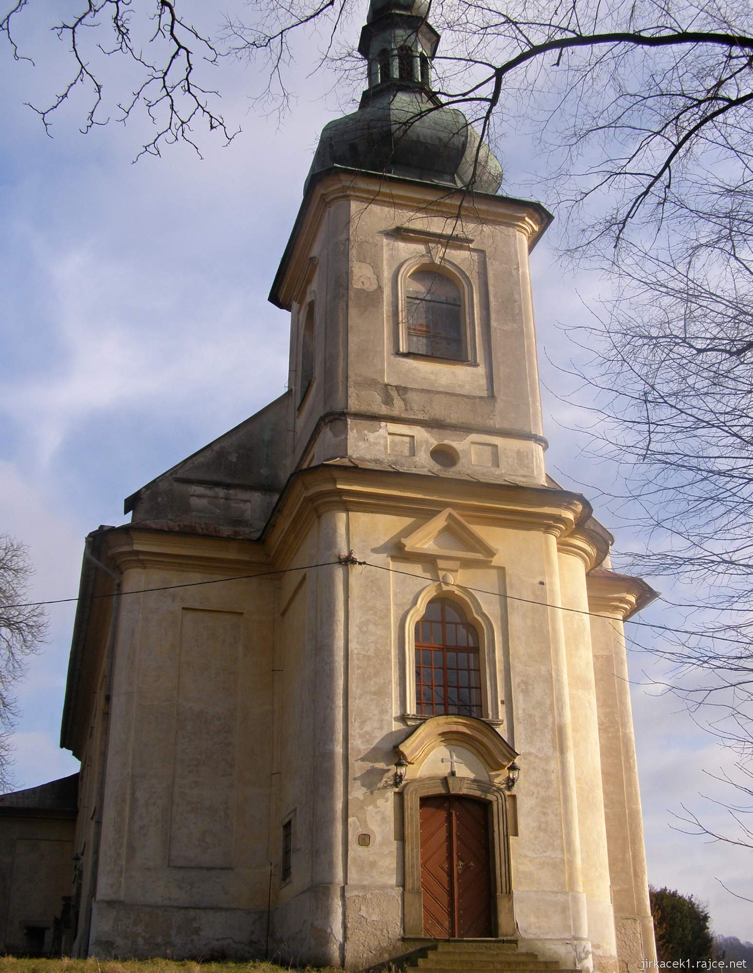 Brandýs - kostel Nanebevstoupení Páně - čelní pohled