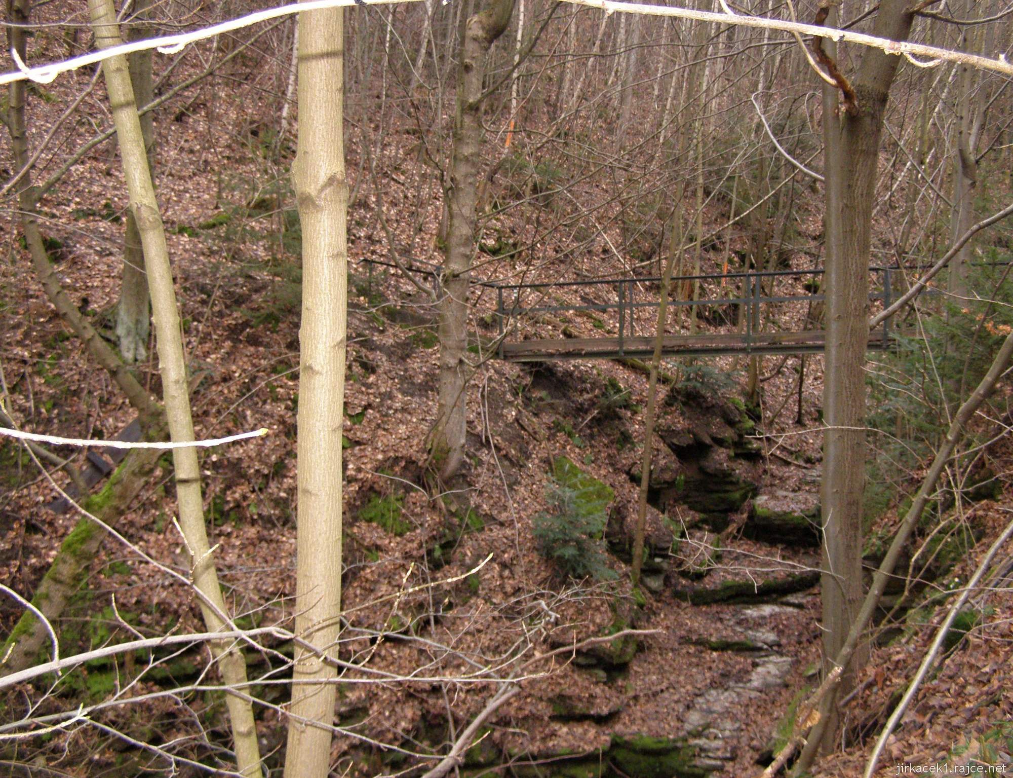 Brandýs - Čertova lávka - rokle a lávka