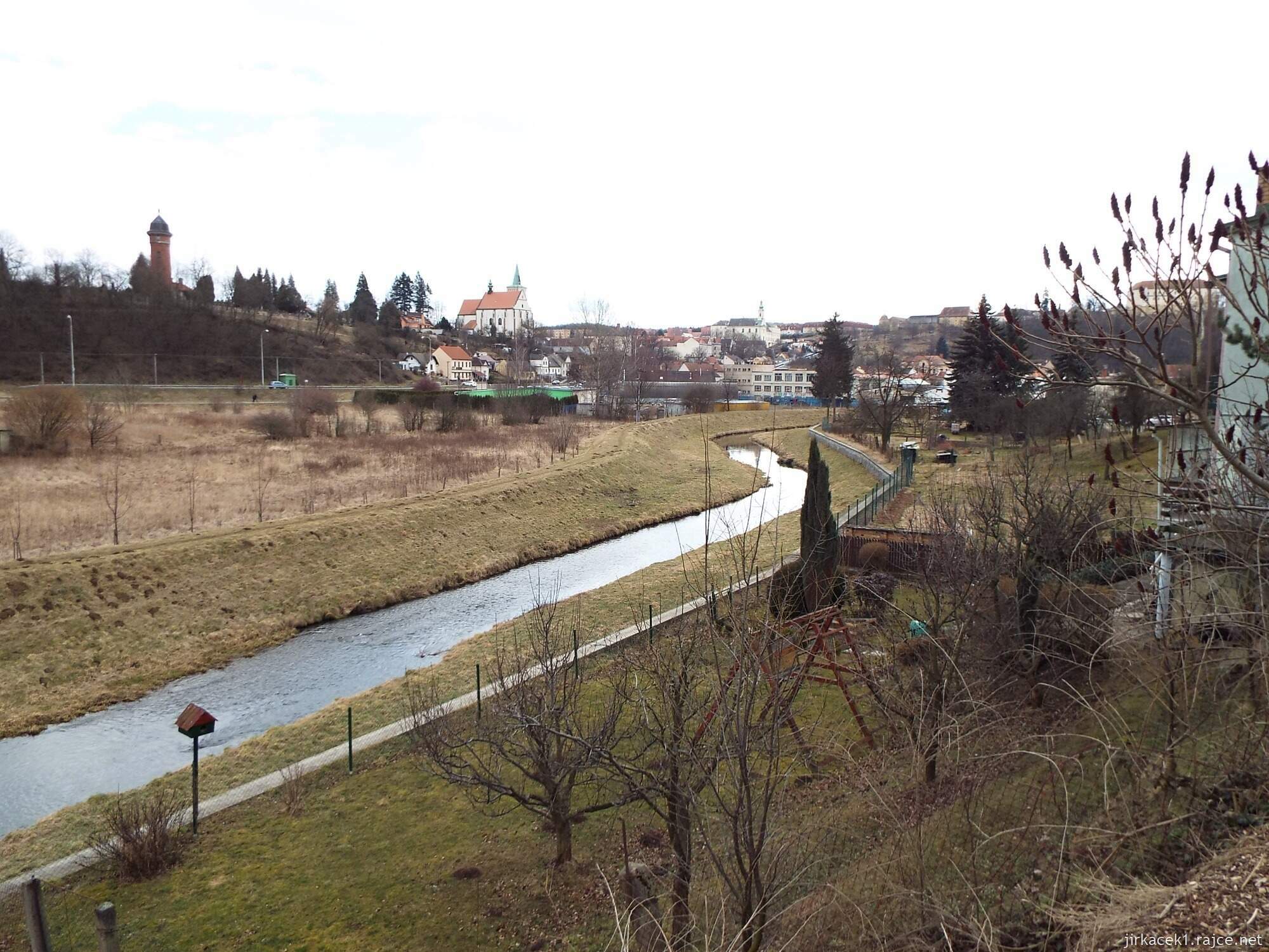 18 - Letovice - Vodárenská věž 09 - pohled z dálky